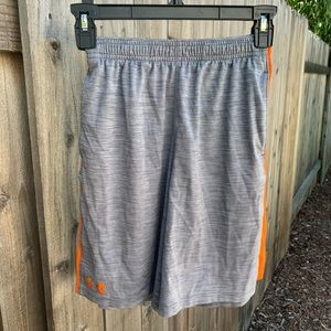 Under Armour Boys shorts, YM